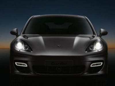 Νέο τετράπορτο από την Porsche το 2015